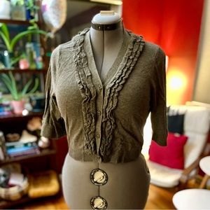 LAST CHANCE Moth: Olive Ruffle Bolero